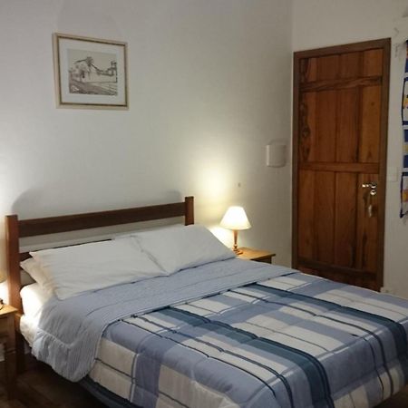 Pousada Miracolo Paraty Ruang foto